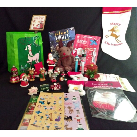 Vintage Christmas Decor Lot- Get Everything Shown In Pic's. - Picture 1 of 11